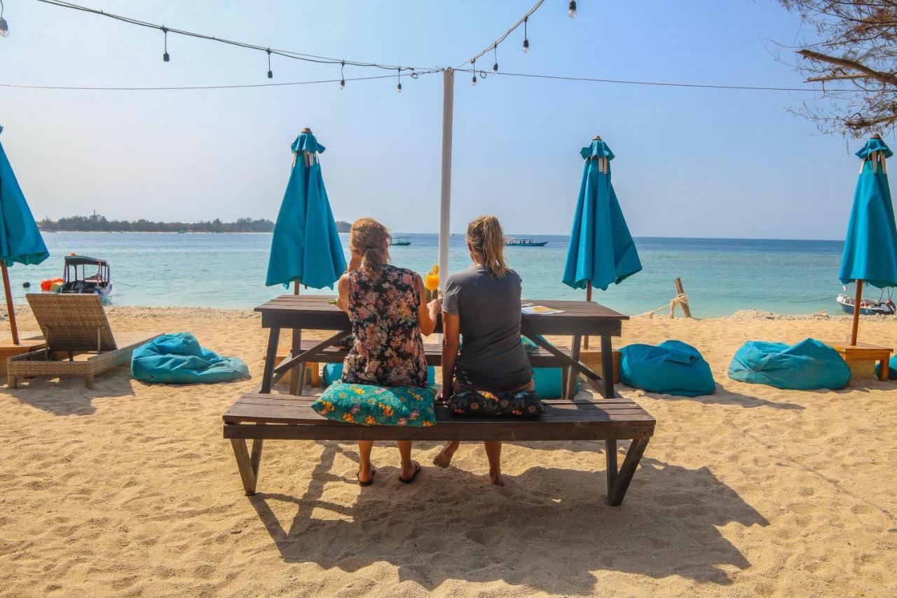 Divine Divers Gili Meno Exterior photo